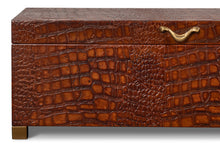 Load image into Gallery viewer, Lyle Leather Box