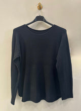 Load image into Gallery viewer, Simple Round Neck Sweater