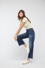 Load image into Gallery viewer, Aberdeen Ankle Crop High Rise - Dark Aged Vintage