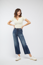 Load image into Gallery viewer, Aberdeen Ankle Crop High Rise - Dark Aged Vintage
