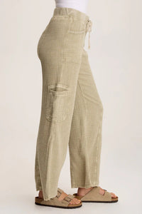 Rizal Gauze Flare Pants