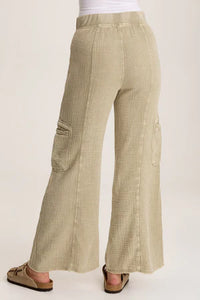 Rizal Gauze Flare Pants