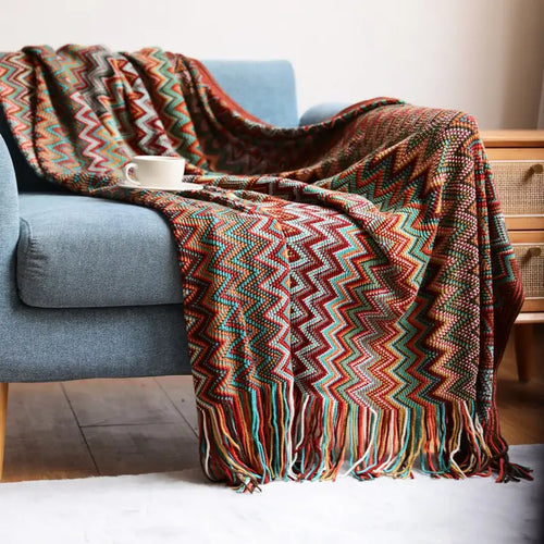 Knitted Striped Sofa Blanket (+)