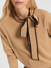 Load image into Gallery viewer, Bow Sweater