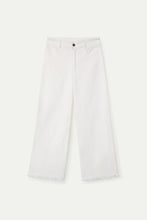 Load image into Gallery viewer, White Raw Hem Jeans
