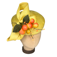 Load image into Gallery viewer, Orange Blossom Fascinator