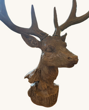 Load image into Gallery viewer, Resin Deer Bust