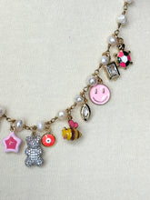 Load image into Gallery viewer, Charm + Pearl Necklace