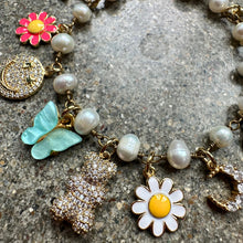 Load image into Gallery viewer, Charm + Pearl Bracelet