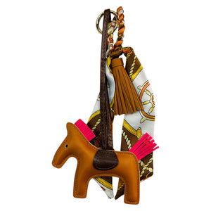 Horse Bag Chain w/Tassel & Scarf (+)
