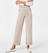 Load image into Gallery viewer, Straight Wide-Leg Jeans (+)
