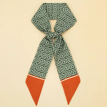 Load image into Gallery viewer, Ribbon Scarf (+)